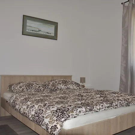 Luna Apartment Porec