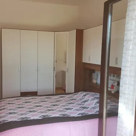 Luna Apartment *